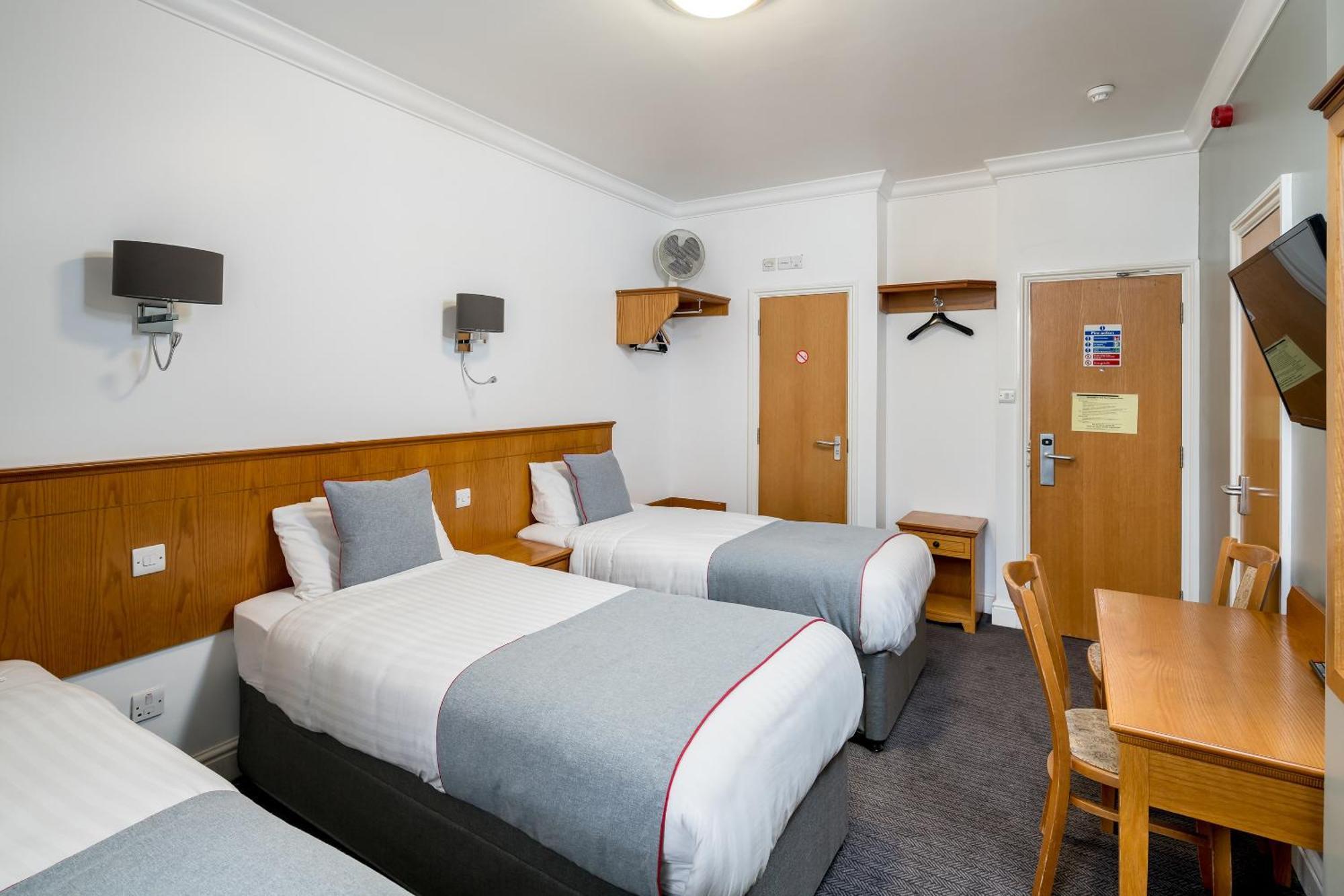 Deluxe Triple Room,1657858392:JPEG